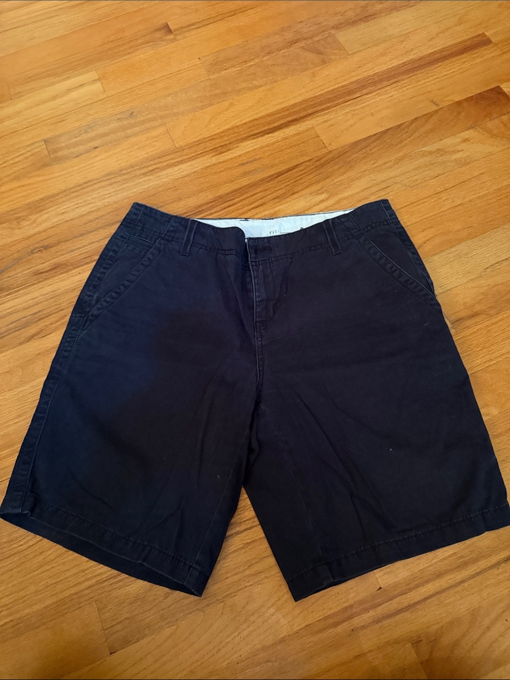 Classic women’s Eddie Bauer Navy Cotton Shorts